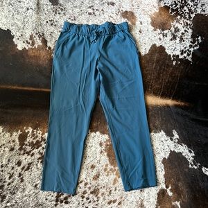 Lululemon On the Fly